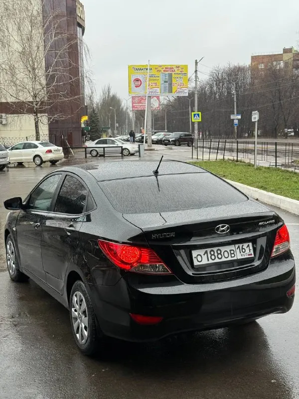 Продается hyundai solaris 2012 год 1.4 мкпп
Хендай солярис
Цена: 685.000 руб + разумный торг реальному покупателю
Тел: +7-949-024-81-88
- 1 Собственник
-Мотор на отлично не дымит не троит работает ровно масло не есть
-Коробка работает отлично не хрустит не выбивает все передачи работают
-По ходовой также без нареканий не стучит не гремит
-Пробег 187.000 км родной 100%
-Автотека зеленая (без дтп )
- Все стекла родные вкл лобовое
- По салону чистый и опрятный только после химчистки
- Пороги, низа дверей и днище в отлично состояние рыжиков и гнили нету
- 2 Комплекта колес зима-лето
- Из последнего поменял масло в двс и фильтра , свечи, лампочки вкруг, и щетки дворников
- По электрике без нареканий работает каждая лампочка и кнопочка
- Состояние сел и поехал делать ничего не нужно
-Печка греет, кондиционер холодит
- Переоформление без проблем могу присутствовать в мрэо
- По документам кристально чистая без штрафов, запретов и. Т. Д
- Осмотр макеевка центр - фотография - 5