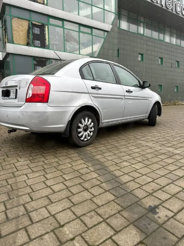 Hyundai accent
Год выпуска: 2007
Тип кпп: механическая
Объем двигателя: 1.4 литра
Тип топлива: бензин
Пробег: 173 000 км
Цена:💥 420 000 ₽💥
Дополнительная информация:
Кондиционер
Парктроники
Технически в отличном состоянии
По кузову без ржавчины

📞 🇷🇺 +79495093428
+79498392499 - фотография - 4