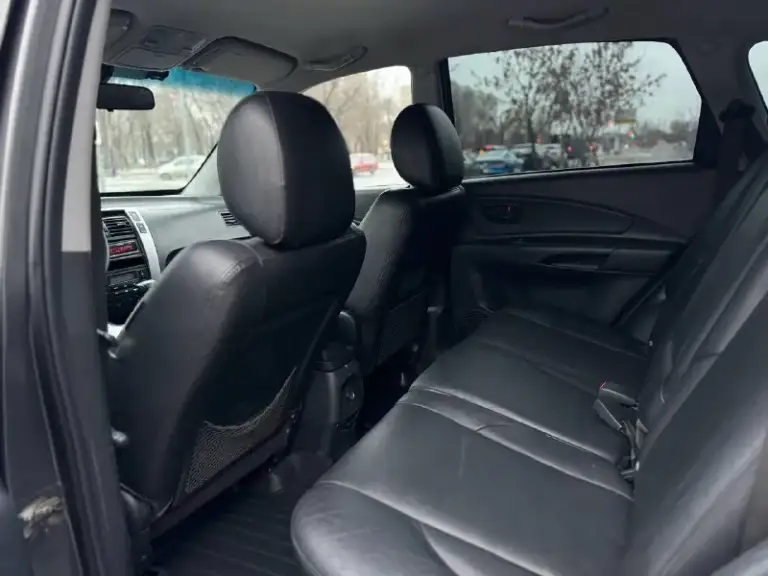 В продаже автомобиль hyundai tucson 2008 года выпуска
Возможен обмен
Автомобиль в отличном состоянии! 1 владелец! 2 ключа, сервисные книги. 187.000 км пробег
2.7 Бензин, работает отлично, не троит и не дымит. Полностью обслужен! Коробка передач обычный автомат, переключает идеально, без пинков и рывков. Ходовая также обслужена. Полный привод! Кожаный салон в отличном состоянии
По документам полный порядок, возможен любой вид переоформления
Осмотр донецк
Цена 860.000 ₽, возможен торг у автомобиля!
☎️ +7 (949) 628-72-17
📞 Звоните: +7(949)6287217 - фотография - 9
