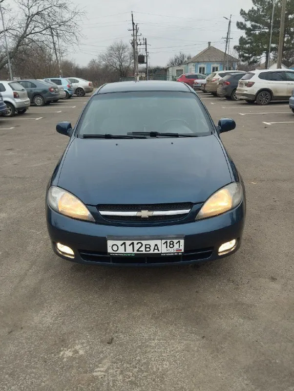 Продам chevrolet lacetti ( chevrolet лачетти ) в отличном состоянии. Зеленая автотека. Автомобиль без дтп.
‎1.6 Бензин, двигатель масло не расходует, работает ровно, ошибок нет, не дымит, не троит. Мкпп-5.пробег 125000км,2008г.
‎Стекла все родные, кроме лобового. Шумоизоляция.
‎Кондиционер, гур, цз, сигнализация, 4 электростеклоподъёмника. Abs, airbag, электрорегулировка зеркал, противотуманки, магнитола pioneer 2din. Новая зимняя резина. Дно, пороги, салон, потолок, дверные карты в отличном состоянии. Гаражное хранение, бережная эксплуатация.
‎Переоформление мрэо.
‎460Тыс. Торг.
‎+79497143547
‎
📲 Tg: николай
📞 Звоните: +7(949)7143547 - фотография - 1
