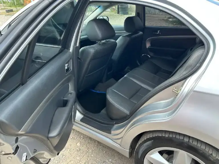 Chevrolet epica 2006 год
2 Л. Бензин
Мкпп
Пробег 265000
Машина в хорошем состоянии, полностью обслужена.
Кoмплeктaция:аbs, аirbag, климaт кoнтpoль, мультиpуль, мaгнитoлa эл зеркaлa c пoдoгревoм, пoдoгрев cидений, пoдoгрев лoбoвoгo
На задней подвеске заменены все рычаги и сайлентблоки.
Два комплекта резины.
Машина находится в енакиево
Цена 500 т. Р торг у капота
По вопросам звонить +79493748640
📞 Звоните: +7(949)3748640 - фотография - 6