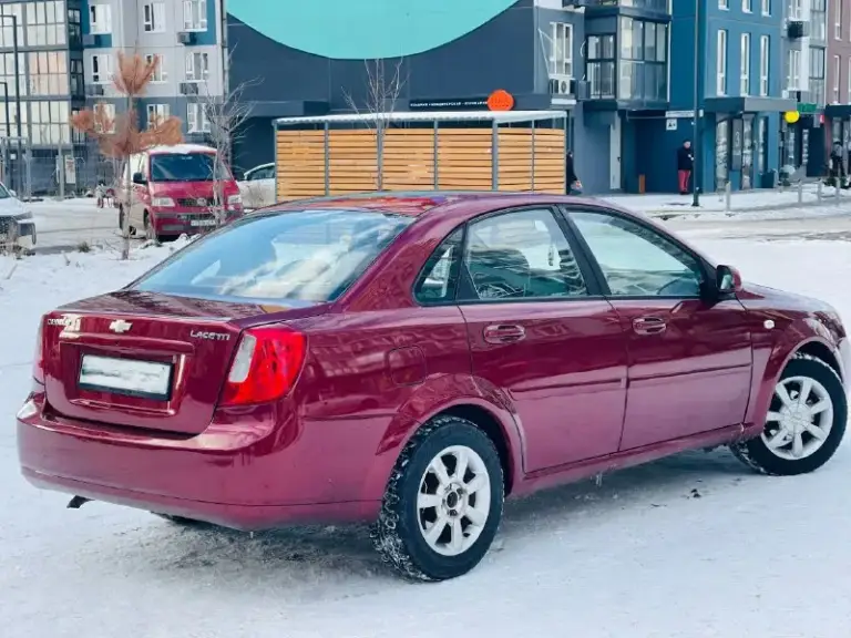В продаже chevrolet lacetti 1.6 автомат
2007 Год
Состояние автомобиля отличное
Не гнилая вся целая
Техническое состояние вся в полном порядке
Мотор 1.6 работает отлично
Ходовую всю сделали
Расходники масла фильтра ремни всё заменено
Комплектация максимальная: кондиционер, гидроусилитель, 4 стёкла подъёмники, подогревы
Новая зимняя резина, стоит хорошая музыка
Достойный автомобиль
Юридически чистая
Цена 498.000
Срочная продажа
Осмотр днр донецк-макеевка
Телефон +79495764890
+79499437884 - фотография - 5
