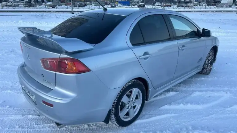 Mitsubishi lanser 10
Объем 2.0
Коробка автомат
Год 2008
Хозяин 3
Авто в прекрасном состоянии кузов без дефектов без дтп в заводском окрасе чистый от полированный после детейлинга,
Автотека зелень.
Салон чистый аккуратный целый после химчистки,
Ходовой части нареканий нет,
Днище короба целый,
Двигатель был установлен контрактный на пробеге 250т, км с японией с пробегом 80 000 км идеально работает,

Коробка работает в штатном режиме переключает идеально,

Комплектации подрулевые лепестки круизконтроль мультируль подогрев сидений подогрев зеркал регулировка зеркал четыре стеклоподъемника центральный замок сигнализация климат контроль датчик дождя датчик света,
В комплекте летняя резина и зимняя резина,
Фактически у автомобиля два хозяина автомобиль местный без намёков на ржавчину и коррозию гаражное хранение,
Нахожусь в ростове смотрите фото могу отправить видео могу пригнать мариуполь донецк луганск.
Цена 780т. Руб
Тел: +7 (949) 580-62-90
Тел: +7 (961) 313-02-2
📞 Звоните: +7(949)5806290 - фотография - 4