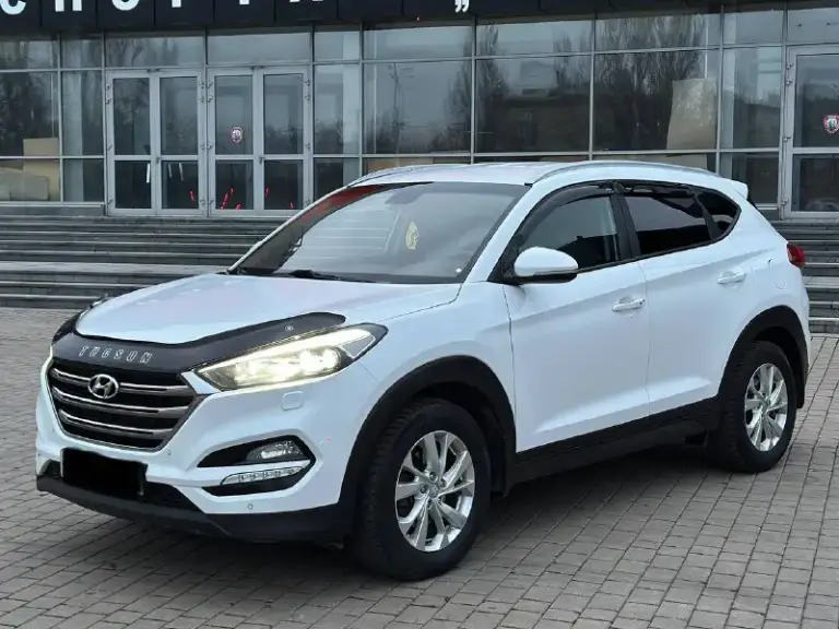 Hyundai tucson
2016Г бензин 2.0
Автомат
Автомобиль в хорошем состоянии!!
Не каких вложений не требует!
В максимальной комплектации за исключением люка!
Без ключевой доступ,
Старт/стоп,
4Wd подключаемый полный привод,
Салон кожа,
Подогрев сидений,
Подогрев руля,
Климат-контроль,
Круиз-контроль,
Камера заднего вида,
Парктроники,
Мульти-руль,
Монитор мультимедиа,
И многое другое,
Два ключа,
С документами полный порядок!!!!!
Переоформление в мрэо!
Цена 1.810₽
Все вопросы по тел +79494681080
📞 Звоните: +7(949)4681080 - фотография - 3