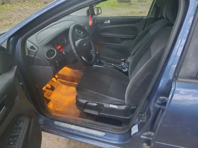 Продам
🚙 Ford focus 2🚙
Год-2007
Кпп-механика
Модификация-2.0
Топливо-бензин
Пробег-230т. Км
Город-мариуполь
Цена-600 000р.
📲+79497051149
Автомобиль в очень хорошем состоянии. Полностью обслужен. Вложений не требует. Максимальная комплектация!
2 Ключа. Новая магнитола андроид 9 дюймов, блютуз, навигация, камера заднего вида. Печка греет/кондиционер холодит. 4 стеклоподъемника, подогрев сидений, электрозеркала с подогревом. Новая зимняя резина.
Полное переоформление.
📲 Tg: @viktoriyamariupol
📞 Звоните: +7(949)7051149 - фотография - 2