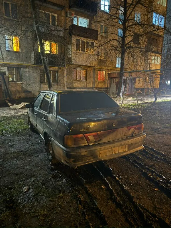 Продам ваз 2115, на полном ходу. Документы чистые, переоформление без проблем. Мотор не дымит, не троит, масло не ест, не греется; все передачи имеются; пороги, днище, стаканы - без гнили совсем; электрика без нареканий, установлен хороший свет с линзами, печка жарит. Цена 100 000 рублей, г. Енакиево номер телефона +79493995608 или +79198736908
📞 Звоните: +7(949)3995608 - фотография - 4