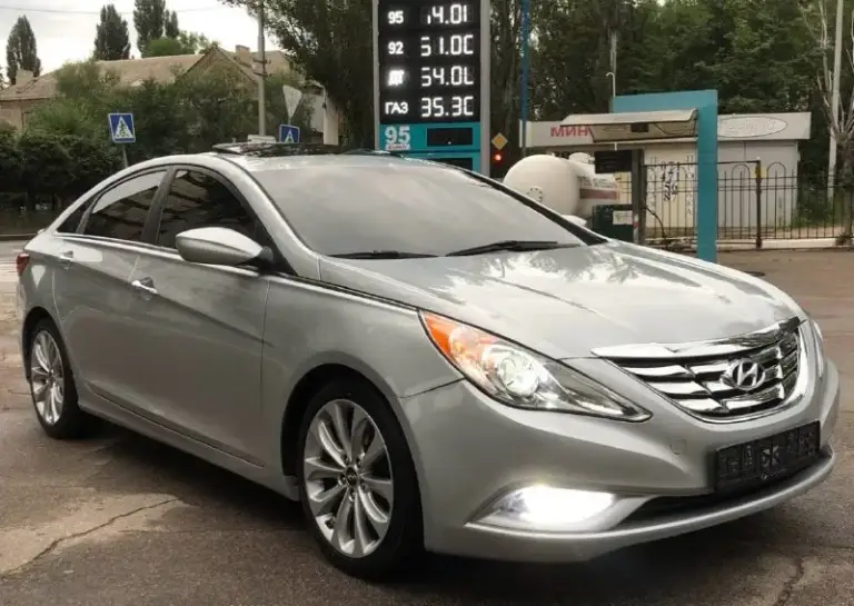 В продаже личный автомобиль в отличном состоянии без каких либо вложений и проблем
Hyundai sonata 2013 год выпуска пробег 122 mil
Двигатель 2.0 277 лошадей под копотом супер
Хорошая комплектация есть все для комфорта
Автомобиль обслужен от и до масла фильтра
Установлена фирменая новая зимняя резина
Красивый удобный комфортный экономичный
Кто заинтересован звоните приезжайте
Цена 1130🍋000 тысяч рублей срочно цена снижена до 19 января
Звоните приезжайте город донецк ленинский
Номер телефона
+7949 396 98 55
📲 Tg: 💞
📞 Звоните: +7(949)3969855 - фотография - 1
