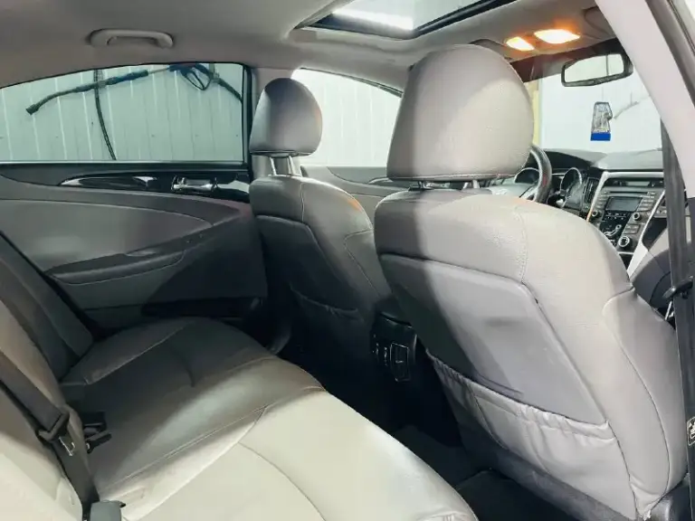 В продаже личный автомобиль в отличном состоянии без каких либо вложений и проблем
Hyundai sonata 2013 год выпуска пробег 122 mil
Двигатель 2.0 277 лошадей под копотом супер
Хорошая комплектация есть все для комфорта
Автомобиль обслужен от и до масла фильтра
Установлена фирменая новая зимняя резина
Красивый удобный комфортный экономичный
Кто заинтересован звоните приезжайте
Цена 1130🍋000 тысяч рублей срочно цена снижена до 19 января
Звоните приезжайте город донецк ленинский
Номер телефона
+7949 396 98 55
📲 Tg: 💞
📞 Звоните: +7(949)3969855 - фотография - 10