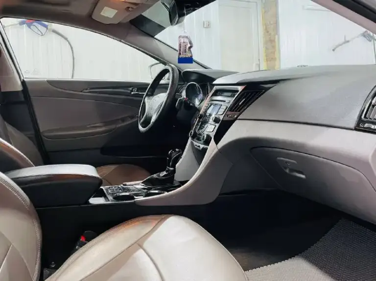 В продаже личный автомобиль в отличном состоянии без каких либо вложений и проблем
Hyundai sonata 2013 год выпуска пробег 122 mil
Двигатель 2.0 277 лошадей под копотом супер
Хорошая комплектация есть все для комфорта
Автомобиль обслужен от и до масла фильтра
Установлена фирменая новая зимняя резина
Красивый удобный комфортный экономичный
Кто заинтересован звоните приезжайте
Цена 1130🍋000 тысяч рублей срочно цена снижена до 19 января
Звоните приезжайте город донецк ленинский
Номер телефона
+7949 396 98 55
📲 Tg: 💞
📞 Звоните: +7(949)3969855 - фотография - 9