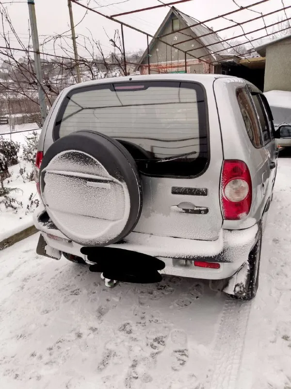 Продам  chevrolet niva 2004 год. Пробег 163 тыс км. Состояние хорошее, но присутствуют возрастные дефекты. Новая резина, генератор, гидроусилитель руля, цилиндры сцепления. Цена 330 тысяч(торг). Звонить по номеру +79498039926 +79497215039
📲 Tg: 𝓑𝓪𝓷𝓭𝓻𝔂 ᅠ
📞 Звоните: +7(949)8039926 - фотография - 2