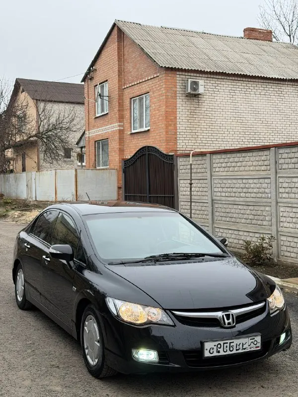 ✅Продам honda civic, 2008года, рестайлинг.
Пробег 208.000 оригинальный!
✅ 1.3Л мягкий гибрид, коробка вариатор.
В отличном состоянии работает ровно, не дымит не троит.
По коробке все отлично.
✅ Кузов в хорошем состоянии без жуков коррозии, и гнили. Без дтп. Отличное техническое состояние.
✅ Максимальная комплектация (executive): климат- контроль, круиз-контроль, подогрев сидений, электро складывание зеркал, мультируль, дополнительная шумоизоляция салона.
Зимняя резина в комплекте!
Осмотр г. Луганск
Цена 639.000₽
+79591918030
📞 Звоните: +7(959)1918030 - фотография - 2