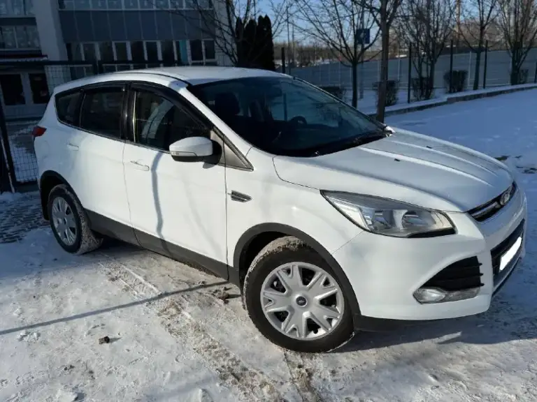 Ford kuga 2013 года, бензиновый двигатель 1.6, механическая коробка передач.
Два собственника по птс.
Подтвержденный оригинальный пробег — 168 000 км.
Vin для проверки
Z6faxxesmadu12529
Автомобиль в отличном состоянии:
- Оцинкованный кузов, защищен от коррозии.
- Все стекла оригинальные, включая лобовое.
- Двигатель работает ровно, без посторонних шумов и ошибок.
- Коробка передач плавная, ходовая часть без стуков.
В комплекте: полный набор ключей и сервисная книжка.
Документы в полном порядке, продажа с официальным оформлением.
Цена 950 000 рублей
Город: донецк.
Телефон для связи: +7 (949) 983-13-86.
📞 Звоните: +7(949)9831386 - фотография - 2