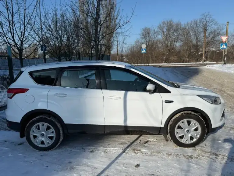 Ford kuga 2013 года, бензиновый двигатель 1.6, механическая коробка передач.
Два собственника по птс.
Подтвержденный оригинальный пробег — 168 000 км.
Vin для проверки
Z6faxxesmadu12529
Автомобиль в отличном состоянии:
- Оцинкованный кузов, защищен от коррозии.
- Все стекла оригинальные, включая лобовое.
- Двигатель работает ровно, без посторонних шумов и ошибок.
- Коробка передач плавная, ходовая часть без стуков.
В комплекте: полный набор ключей и сервисная книжка.
Документы в полном порядке, продажа с официальным оформлением.
Цена 950 000 рублей
Город: донецк.
Телефон для связи: +7 (949) 983-13-86.
📞 Звоните: +7(949)9831386 - фотография - 6