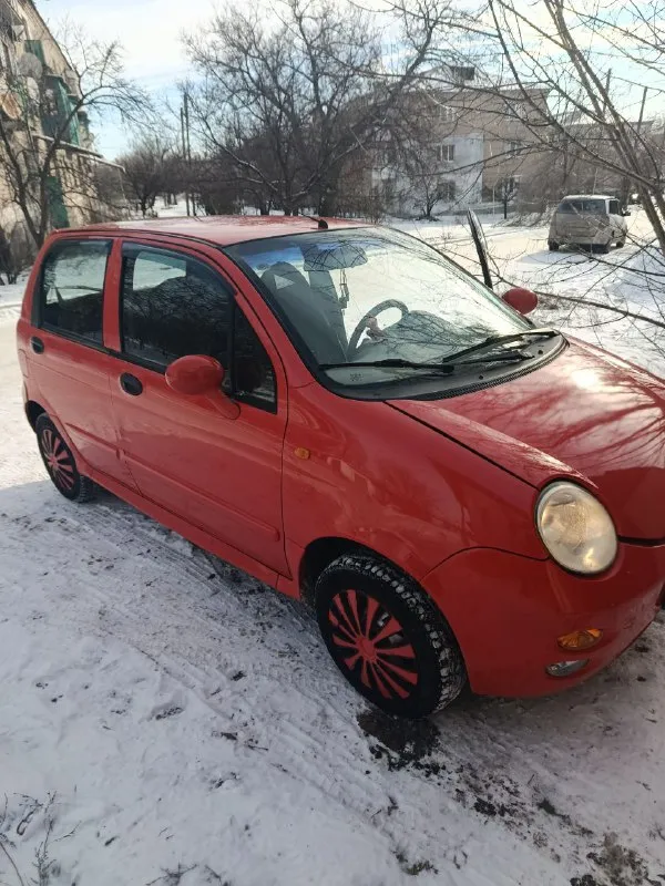Продам chery qq
Год выпуска 2007
Объём двигателя 0.8
Пробег 139 тыс
Ркпп
Гур, абс, кондиционер, эл. Регулировка зеркал,4 стеклоподъёмника.
Продажа с переоформлением,
Я собственница.
Запретов, залогов, штрафов-нет.
Цена 300т, без торга.
Осмотр нижняя крынка
Детали по телефону:
+79494227581
📲 Tg: @elenka261
📞 Звоните: +7(949)4227581 - фотография - 1