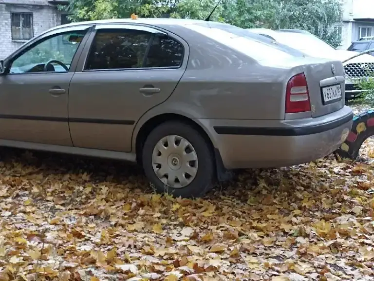 Продам skoda октавия тур 2007 г, 1.4 мкпп, 213000 пробега, на полном боевом ходу, без кондера, собственник 430000 р, +79495645769
📞 Звоните: +7(949)5645769 - фотография - 2