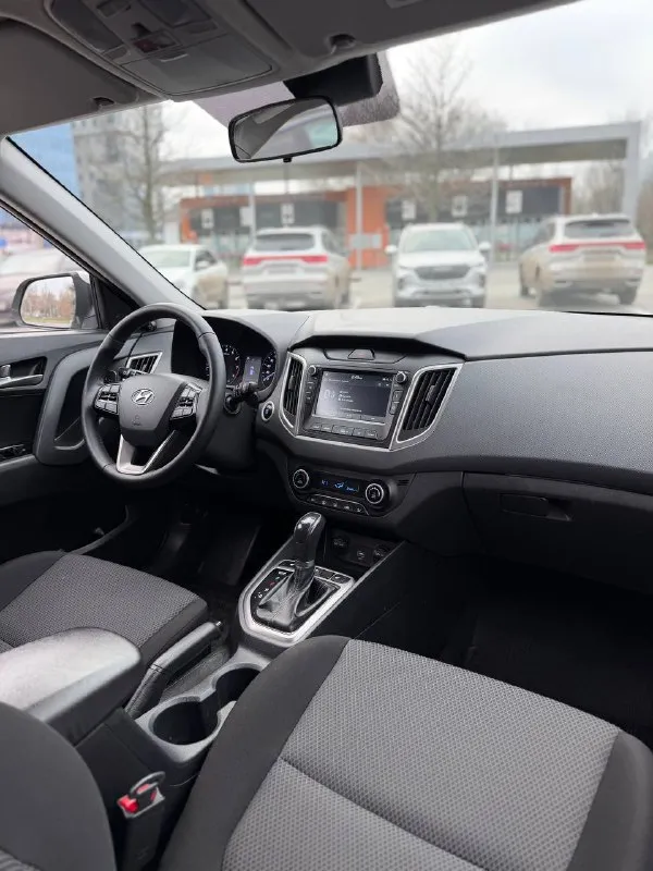 Hyundai creta 2020 год
Номер +79497546213
Цена:1.580.000
Машина в идеальном состоянии
Мотор и коробка работают идеально
Ходовая часть вложений не требует
Пробег 109.тсч км
Мотор 2.0 бензин-газ
Замена масла каждые 6-7 тсч км
Максимальная комплектация, без ключевой доступ, электро регулировка зеркал, датчик света и дождя, мультируль, круиз контроль, полный электропакет, подогрев руля и сидений, климат контроль, оригинальный большой монитор с блютуз
Машина обслужена от и до - фотография - 6