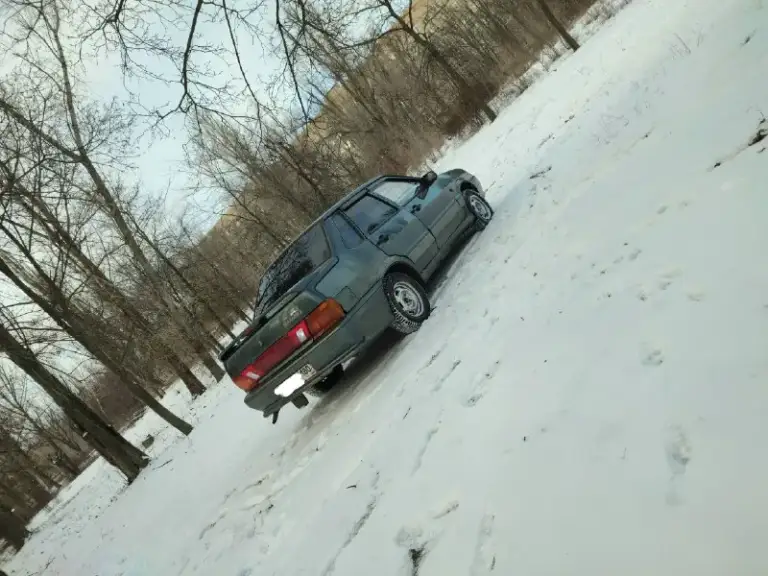 В продаже! Ваз samara 2115 2007 года выпуска, авто каждый день на ходу, без вложений❗двигатель 1.5 8 v. Не дымит не троит работает ровно едет бодро, ходовая на 4+ электрика полностью исправна 👍документы чистые 180 учёт птс, стс, дкп, ксерокопия паспорта хозяина связь с ним есть, любой вид оформления, комплектация авто🚘 хорошая музыка, зимняя резина, 2 электро стеклоподъёмника, центральный замок, сигнализация, секретка,2 подогрева сидений, обогрев стёкол, лед лампы💡печка новая, цена 210 тыс рублей торг, возможен пригон по договорённости, звонить по 📱+79495357455, г. Макеевка.
📞 Звоните: +7(949)5357455 - фотография - 3
