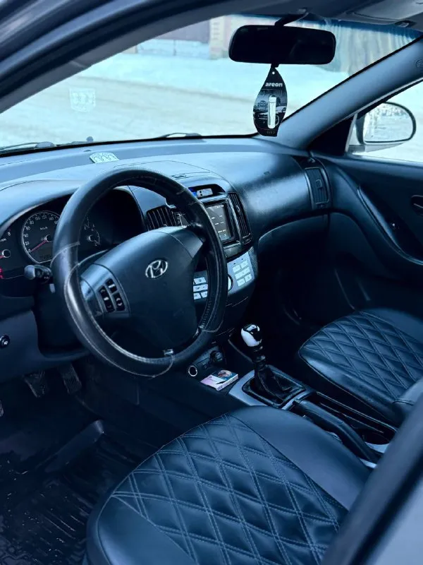 В продаже hyundai elantra
✅Состояния идеал

✅Не бита не крашена

✅Обьем двигателя 1.6

✅Салон идеал не прокурен

✅Один владелец по птс

✅Коробка механика

✅ Пробег родной 180.000

✅Полная комплектация

✅Галогеновые фары

✅2009 Года выпуска

✅Местный учёт

✅Авто не пригнана

✅Покупалась в автосалоне в донецке 2010 году

✅Без вложений

✅Расходники все поменяны

По документам всё чисто любое переформление.
Остальные вопросы по телефону +79490362879
Цена 720.000 торг у капота!
Возможен обмен с вашей доплатой - фотография - 8