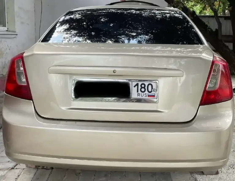 Chevrolet lacetti 1.4 2006г. Сборка корея. Хороший, надёжный автомобиль, то пройден. Ухоженный, просторный салон, вместительный багажник. Юридически чистая цена:480т. Р +79493661312 - фотография - 3