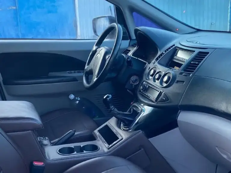 ! Срочно !

Цена 🎁 : 755 000 руб!!

Продам mitsubishi grandis 2007 года выпуска с двигателем 2.4 газ/бензин на механике в хорошем состоянии, на коньячном 🤎 салоне.

• Двигатель в идеальном состоянии
• Ходовая вся новая, не давно после ревизии
• Кузов в хорошем состоянии
• Салон в хорошем состоянии

+79494260930

Комплектация :
Климат контроль, подогрев сидений, новая зимняя резина на шипах и новые диски, хорошая музыка с усилителем, подогревы стекл, зеркал с электроприводом и многое другое. ..

Енакиево
Возможна доставка в любой город днр - фотография - 5