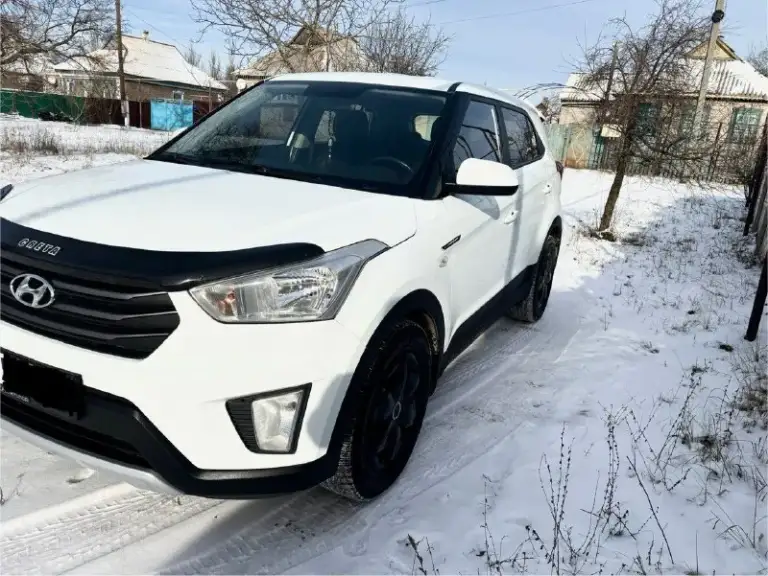 Продам hundai creta 2018 года, в идеальном состоянии. На машине оригинальный пробег 126т я хозяин машина моя, полное переоформление. По кузову а идеальном состоянии, гнили рыжиков нет, все стекла родные, зимой машина стояла в теплом гараже. По технической части нареканий нет. Кондиционер, датчик света, дождя, подогревы всех сидений и задних, регулировка, подогрев зеркал, помощь при спуске, антизанос и т. Д. Работает абсолютно все. Салон в отличном состоянии руль сиденья. Как новые, в машине одно удовольствие находится и передвигаться г. Енакиево тел: +7 (949) 024-52-92 цена:1.490.000руб
📞 Звоните: +7(949)0245292 - фотография - 4