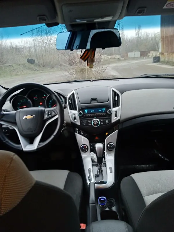 Продам chevrolet cruze 1.8 2014 г. Пробег 150 т. К. М. Состояние автомобиля отличное, как внешне, так и технически! Салон как новый, без повреждений. Вся электрика работает без нареканий! Пробег родной! Салон чистый и ухоженный. Летний комплект практически новой резины. Я второй владелец. Переоформление в мрэо цена : 1100 000 р. Более детальная информация по телефону +79493454870 ( телеграмм, макс) сергей
📲 Tg: @gst1234g
📞 Звоните: +7(949)3454870 - фотография - 2
