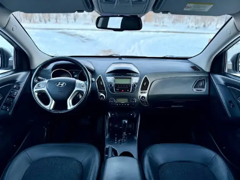 🇰🇵 Hyundai ix35 at
💰Цена: 1 150 000р
🏢Город: мариуполь
📅Год выпуска: 2012
🗒️Пробег: 180 539км.
⚙️Двигатель: 2.0
⛽Топливо: бензин
⚙️Кпп: автомат
📞 Телефон:
+7-949-727-41-51
+7-949-551-91-52
+7-989-263-55-56
💾 Описание:
✅ Техническая часть на 5+
✅ Очень красивый цвет
✅ Отличное состояние
✅ Кузов без дефектов
🔥 Отличная комплектация:
❄️ Двухзонный климат-контроль, подогрев всех сидений, бортовой компьютер, кожаный мультируль, птф, кожаный комбинированный салон, полный электропакет, помощь при спуске, оригинальные литые диски.
Улица шевченко 269
🏦 Возможна продажа в кредит по двум документам. - фотография - 8