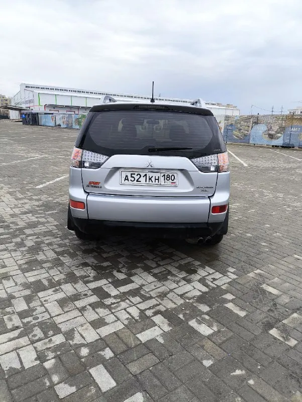 🚘 Марка и модель: mitsubishi outlander
📏 Пробег: 279000
📆 Год: 2007
📝 Кпп:
⚙️ Описание: продам mitsubishi аутландер 2007 год, 4wd, пробег 279000 родной, 3.0 бензиновый v6 mivec надежный атмосферный двигатель с 220 л. С. , коробка чистый японский автомат jatko переключает листает отлично, в максимальной комплектации: люк, кожа, лепестки, штатный ксенон, колеса р18 245/65 на новой зимней резине, в машине работает все что должно работать она резвая быстрая высокая любителям полного привода зайдёт, стоит уже на 180 регионе учёт на мне на 5 лет, цена 1230000, тел:+79495070509 и тг.
💰 Цена: 1250000
🌍 Город:
📞 Телефон: +79495070509
🙋‍ Нажмите, чтобы связаться с продавцом в тг

📞 Звоните: +7(949)5070509 - фотография - 2