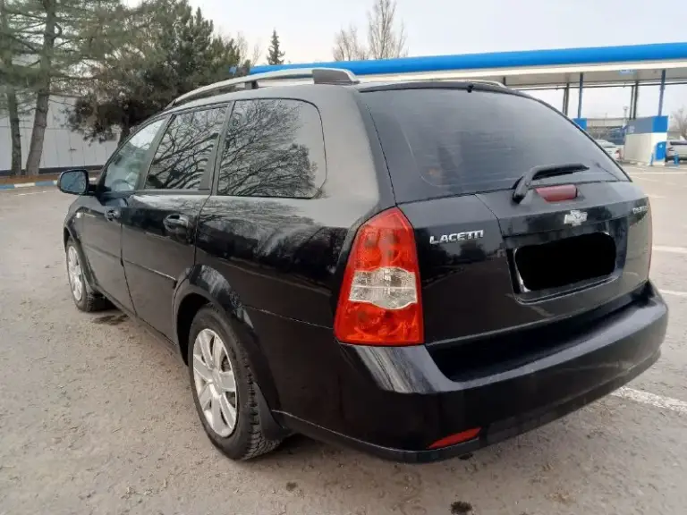 ‎🚘 Марка и модель: chevrolet lacetti
‎📏 Пробег: 216к
‎📆 Год: 2010
‎📝 Кпп:
‎⚙️ Описание: продам chevrolet lacetti 2010, 1.6 мкпп, в нормальном состоянии, на уверенном ходу
‎Двигатель работает ровно, кпп и ходовая в норм, любое оформление, возможно присутствие в мрэо
‎По комплектации: гур стеклоподъёмники, кондёр, абс и т. Д
‎
‎
‎💰 Цена: 595 тыс. Руб.
‎📞 Телефон:+79499047685
‎Telegram+79496127076
‎+79085199180
‎
📲 Tg: алексей
📞 Звоните: +7(949)9047685 - фотография - 2