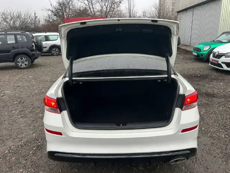 Продам kia optima iv рестайлинг
2020Г
2Л бензин
Коробка автомат aisin
1 Собственник
Автомобиль в отличном состоянии, вид имеет шикарный, бережная эксплуатация, обслужен, вложений не требует.
Двигатель, коробка, техника, электрика все работает отлично, без вложений и проблем.
Пробег 206 тыс. Км. (родной)
С документами все в порядке.
💰🔥Цена: 1 млн. 590 тыс. Руб.
Осмотр г. Шахтерск, торез, снежное.
Тел. :
☎ +7949-365-61-27
📲 Tg: александр
📞 Звоните: +7(949)3656127 - фотография - 10