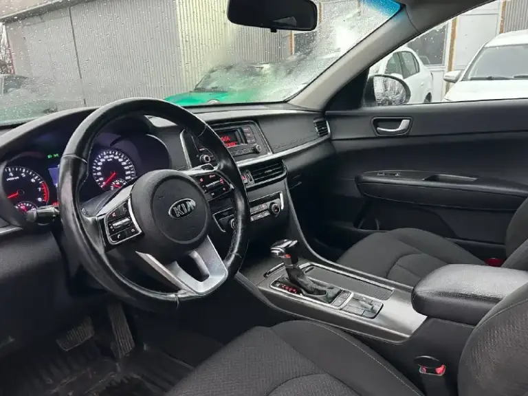 Продам kia optima iv рестайлинг
2020Г
2Л бензин
Коробка автомат aisin
1 Собственник
Автомобиль в отличном состоянии, вид имеет шикарный, бережная эксплуатация, обслужен, вложений не требует.
Двигатель, коробка, техника, электрика все работает отлично, без вложений и проблем.
Пробег 206 тыс. Км. (родной)
С документами все в порядке.
💰🔥Цена: 1 млн. 590 тыс. Руб.
Осмотр г. Шахтерск, торез, снежное.
Тел. :
☎ +7949-365-61-27
📲 Tg: александр
📞 Звоните: +7(949)3656127 - фотография - 6