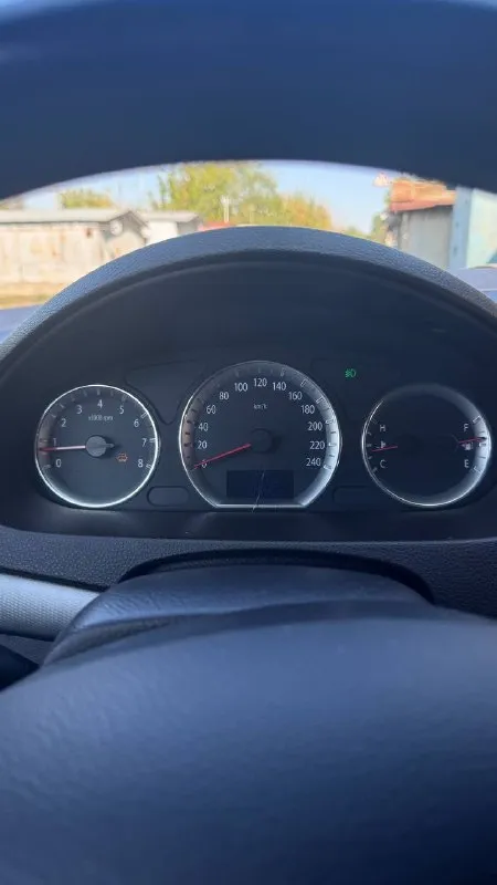 Продается hyundai sonata 5 поколение nf рестайлинг (2008 год)
📍 Местоположение: г. Луганск
🚗 Автомобиль в отличном состоянии! Идеален для семейных поездок и каждодневных поездок по городу.
🔧 Особенности:
* Двигатель: в хорошем состоянии.
* Кпп: автомат, в отличном состоянии.
* Климат-контроль: кондиционер заправлен и охлаждает идеально, печка греет как надо.
* Музыка: отличный звук с современной android-магнитолой.
* Сигнализация: установлена сигнализация с автозапуском starline v2 eco для вашего комфорта и безопасности.
* Шины: новая зимняя резина pirelli (липучка), диски r16.
* Свет: яркие фары и птф для отличной видимости.
👨👩👧👦 Машина подходит для семейных поездок: просторный салон, удобный мультируль, все работает как нужно.
🔨 Кузов: есть незначительные косметические дефекты, но это не влияет на внешний вид и эксплуатацию.
📜 Документы: чистые, я собственник, готов к любому виду переоформления.
💰 Цена: 750.000 ₽ (торг уместен).
‼️ Внимание: перекупам просьба не бе
📞 Звоните: +7(959)2048787 - фотография - 6