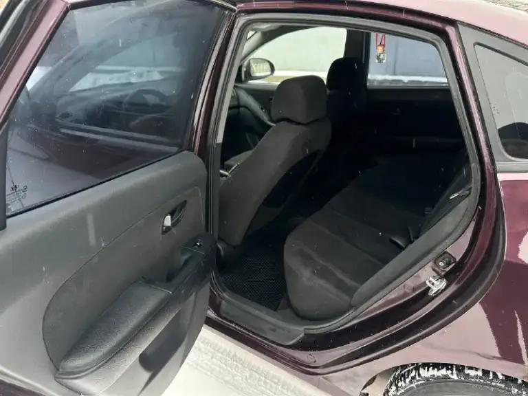 ❗Продам hyundai elantra❗
Год выпуска 2007,мотор 1.6 коробка: автомат, пробег: 259.000км
✅Цена: 670.000 руб торг

📑 Юридически абсолютно чистая, любое переоформление без проблем!

♻Автомобиль в отличном состоянии. Мотор в идеале, коробка тоже (переключает плавно без рывков и пинков). Кузов в идеальном состоянии, рыжиков и гнили нет.

♻Комплектация: климат контроль, датчик дождя, мультируль, круиз контроль, 3х режимный подогрев сидений, электро регулировка и подогрев боковых зеркал, центральный замок, усилитель руля, стеклоподъемники,8 подушек безопасности, abs, esp.

🏠Осмотр днр, г. Амвросиевка
☎️Подробности по телефону:
+79493060188
+79885749747 - фотография - 6