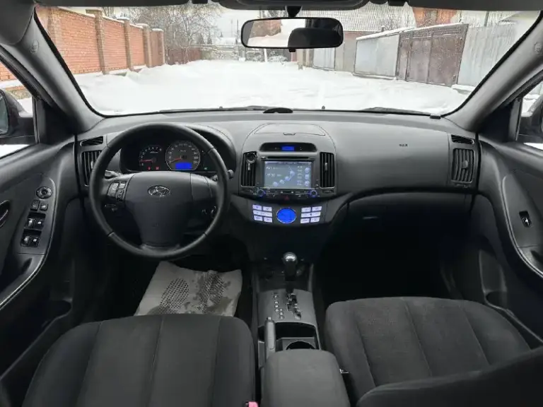 ❗Продам hyundai elantra❗
Год выпуска 2007,мотор 1.6 коробка: автомат, пробег: 259.000км
✅Цена: 670.000 руб торг

📑 Юридически абсолютно чистая, любое переоформление без проблем!

♻Автомобиль в отличном состоянии. Мотор в идеале, коробка тоже (переключает плавно без рывков и пинков). Кузов в идеальном состоянии, рыжиков и гнили нет.

♻Комплектация: климат контроль, датчик дождя, мультируль, круиз контроль, 3х режимный подогрев сидений, электро регулировка и подогрев боковых зеркал, центральный замок, усилитель руля, стеклоподъемники,8 подушек безопасности, abs, esp.

🏠Осмотр днр, г. Амвросиевка
☎️Подробности по телефону:
+79493060188
+79885749747 - фотография - 7