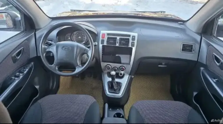 Hyundai tucson 2.0 мт 2008год передний привод в великолепном состоянии. Пробег 230т. 3 хозяина, "зеленая автотека". - птс оригинал - оригинальный пробег, подтвержден - автомобиль никогда не учавствовал в дтп - усилитель руля - кондиционер - мультимедиа андроид с камерой заднего вида - электро стеклоподьемники - обогревы зеркал - подогревы сидений - обогрев зоны дворников - подушки безопасности - abs/esp осмотр г. Донецк, +79498565017 цена 830т, небольшой торг
📞 Звоните: +7(949)8565017 - фотография - 1