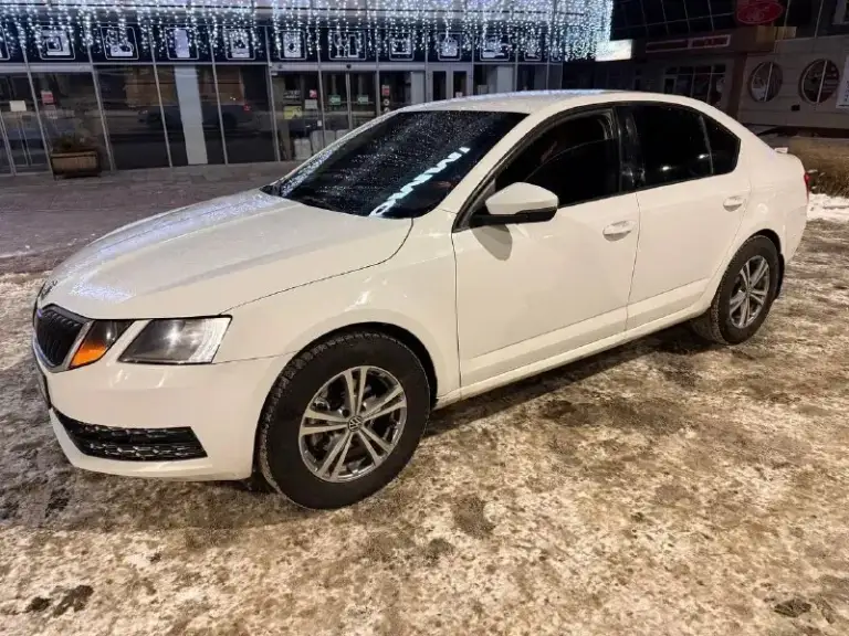 Продам skoda octavia a7 mk3 2017 г. В. Мотор 1.6 110 л/с. На самом надежном и экономичном моторе. Расход по трассе 6 литров. Мотор и коробка без нареканий. Пробег 215.000 км. Новая зимняя резина. По комплектации: передние стеклоподъемники, abs, esp, кондиционер, подогрев передних сидений, установлен руль с более богатой комплектации нужно активировать (большие очереди у хороших электриков), автозапуск. По машине много чего сделано за последнее время. Ходовая часть перебиралась в конце октября. Из последнего: 27.12.25 замена помпы, ремня, термостатов. 12.01.26 замена передних сайлетблоков, передних ступичных подшипников. 19.01.26 замена всех топливных форсунок. Также выполнен пересвет всех кнопок. Я хозяин. Машина в достойном состоянии. Остальные вопросы по телефону +79497061016. Цена:1.300.000+торг. Любые проверки на любых сто.
📞 Звоните: +7(949)7061016 - фотография - 7