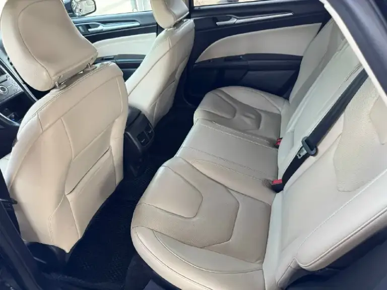 Продам ford fusion (north america) 2017г в комплектации titanium. Я хозяин, на машину денег не жалел, все работает, машиной останетесь довольны. Родной пробег 173 000 км двигатель 2.0 турбо на 245 л/с, работает отлично, без посторонних звуков. Коробка автомат, без пинков и рывков. Машина в отличном состоянии как и внешне так и технически. Кондиционер заправлен, работает отлично! Переоформление без проблем! Машина находится в г. Донецке, осмотр в любое время. Цена 1 705 000р 💵 + торг реальному покупателю! +79495073003
📞 Звоните: +7(949)5073003 - фотография - 9