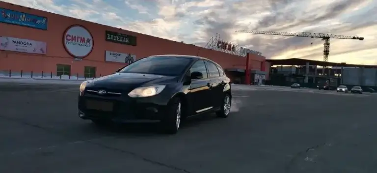 Продам ford focus 3, 2012 г. В. , 1.6 газ/бензин, газ вписан в тех. Паспорт, механика, пробег 220000. Заменено ремни, ролики, помпа. Кондиционер работает, ошибок нет. Цена 630000, торг. Г. Снежное. +79494704740 - фотография - 5