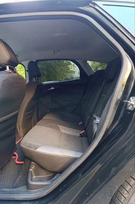 Продам ford focus 3, 2012 г. В. , 1.6 газ/бензин, газ вписан в тех. Паспорт, механика, пробег 220000. Заменено ремни, ролики, помпа. Кондиционер работает, ошибок нет. Цена 630000, торг. Г. Снежное. +79494704740 - фотография - 8
