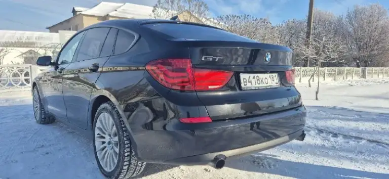 Продам bmw 5-series gran turismo (f07)2012г. В
В заводском окрасе !!! Без подкрасов !
На полном приводе xdrive (4wd). ,
С оригинальным пробегом 227т. Км
Двигатель 3.0 бензин,
8-Ступенчатый автомат steptronic,
— Это уникальный пятиместный лифтбэк бизнес-класса, сочетающий черты седана, универсала и кроссовера с кузовом типа «флисхэк» (пять дверей), предлагающий просторный салон, высокий уровень комфорта и большой багажник, благодаря двустворчатой крышке, доступный с мощными бензиновым. Автомобиль в родном окрасе, включая бампера. Родной пробег. .по комплектации - доводчики дверей, сиденья с ломающимися спинками и вентиляцией, музыка logic 7, круговой обзор.
Обслуживал машину как полагается, замена масла каждые 5-6 тыс, система охлаждении поддерживалась в чистоте. Только сотый бензин. Автомобиль полностью сухой снизу: мотор, коробка, редуктора, система охлаждения. Двигатель, коробка работают без нареканий, сохранилась часть истории обслуживания и сервисные книжки. Стойки
📞 Звоните: +7(959)2753142 - фотография - 2