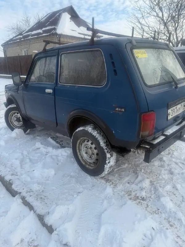 Продам ваз 2115, 2006 год, без вложений, двигатель и ходовая в хорошем состоянии, документы чистые, цена 225р, торг уместен. Гнили нету, состояние сел и поехал. 79259572411 авто находится в еленовке. - фотография - 6