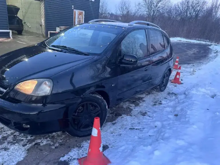 Chevrolet такума 2.0 2006 акпп бензин/газ, газ и фаркоп вписаны документы в порядке, я хозяин на полном ходу, мотор работает ровно полная капиталка была 4000 назад, коробка работает ровно не пинает по кузову есть моменты и проблема с расходом все вопросы в лс +79493896597 450 000
📞 Звоните: +7(949)3896597 - фотография - 2