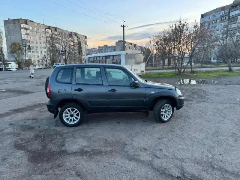 🚨 Срочно! Продам chevrolet niva 2020г. 🚨

💰 Цена: 675000 ₽(реальному покупателю — торг у капота!)
В родной краске, газ evro-4

🔥 Вложений не требует — сел и поехал!
✔️ Ходовка полностью новая
Все целое!!!!!
⚡ Отличный вариант для города и бездорожья!
Машина ухожена, полностью готова к любым дорогам!ухоженый салон(как новый)

📲 +79494673137— Отвечу на все вопросы! - фотография - 2