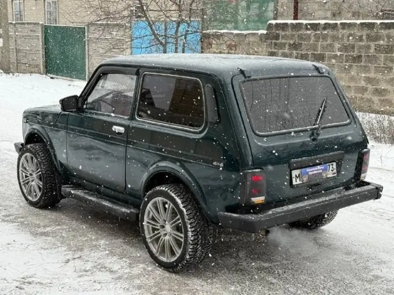 Продам ваз нива
2007 Года выпуска
Автомобиль в очень хорошем состоянии.
Ходовая часть отрабатывает идеально.
Днище и пороги без дыр и корозии.
Двигатель, коробка, раздатка-работают без нареканий, не дымит не троит, все включается, не выбивает. Пяти ступенчатая кпп. Мосты не воют, без вибрации.
Документы в полном порядке
Место осмотра харцызск
Цена 435т. Р
Номер для связи
+79496994520
Номер telegram, whatsapp - фотография - 4