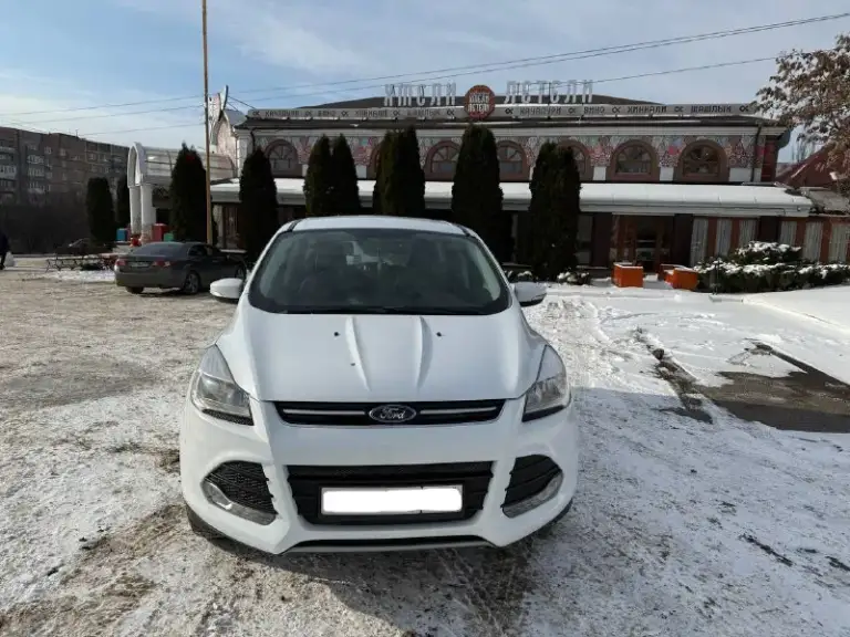 Ford kuga 2013 года, бензиновый двигатель 1.6, механическая коробка передач. Всего два собственника в одной семье. Подтвержденный оригинальный пробег — 168 000 км. Состояние отличное: все стекла заводские, включая лобовое, кузов оцинкован. Двигатель работает ровно, без посторонних шумов и ошибок, коробка передач переключается плавно, ходовая часть не стучит. Полный комплект ключей и сервисная книга. Автомобиль полностью обслужен.
Все документы в порядке!
Продажа с полным оформлением!
Находится в донецке.
Цена — 950 000 рублей. Телефон для связи: +79493710826 (telegram). Можем отправить все данные по автомобилю - фотография - 1