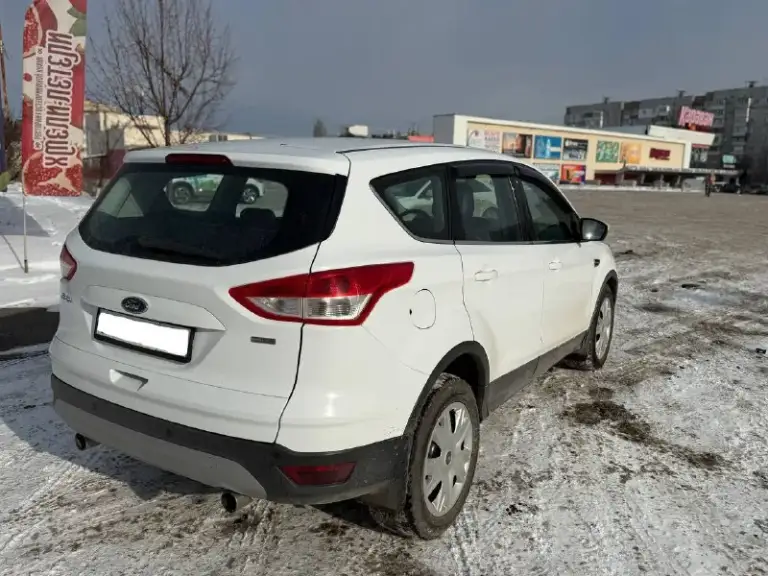Ford kuga 2013 года, бензиновый двигатель 1.6, механическая коробка передач. Всего два собственника в одной семье. Подтвержденный оригинальный пробег — 168 000 км. Состояние отличное: все стекла заводские, включая лобовое, кузов оцинкован. Двигатель работает ровно, без посторонних шумов и ошибок, коробка передач переключается плавно, ходовая часть не стучит. Полный комплект ключей и сервисная книга. Автомобиль полностью обслужен.
Все документы в порядке!
Продажа с полным оформлением!
Находится в донецке.
Цена — 950 000 рублей. Телефон для связи: +79493710826 (telegram). Можем отправить все данные по автомобилю - фотография - 5