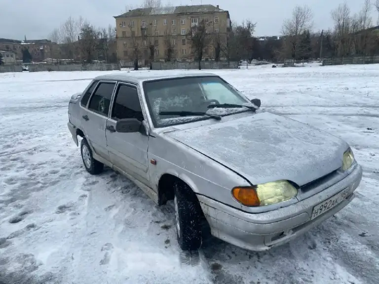 Ваз 2115 2005г 1,5л 110к! Отличный поджопник за свои деньги двигатель в хорошем состоянии ходовка на 4, лкп на 3, салон 4+. Машинка каждый день на ходу. Срочных вложений не требует! Сел поехал! По документам все кристально чисто! Постоянный 180 учет! Дкп стс птс! Вин номер могу скинуть реальному покупателю для проверки! Резина спереди зима, сзади докатка. Макеевка +79495294055 110 000₽!!!!
📞 Звоните: +7(949)5294055 - фотография - 2