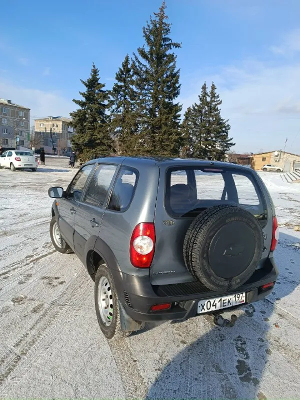 Срочно продам chevrolet нива chevrolet niva berton edition мотор 1.7 бензин пробег 98 тыс. Км. Год 2010 гур, эл стеклоподъёмники, эл зеркала с подогревом центральный замок сигнализация мотор ходовая раздатка коробка без нареканий все работает исправно, авто в очень хорошем состоянии делать не чего не нужно город шахтёрск документы в порядке стс птс дкп цена 480 тыс руб + торг +79493620713
📞 Звоните: +7(949)3620713 - фотография - 4