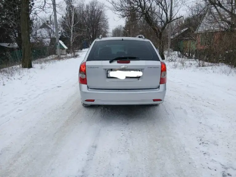 Продам chevrolet лачетти 2011год пробег 71 тысяч собственник авто идеальное состояние гаражное хранение комплектация полная авто как новое резина новая зима и лето обслуженно полностью вложение не нужно абсолютно авто очень шикарное кто хочет достойное авто это то что нужно всю жизнь в одних руках тел +79496642216
📞 Звоните: +7(949)6642216 - фотография - 1
