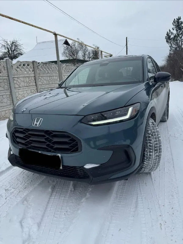 Honda hr-v конец 2022 года
Два комплекта резины и ковриков
Пробег 34 тыс
Атмосферный мотор 2.0 бензин
Комплектация :
Удержание в полосе, активный круиз, слепые зоны, apple carplay, android auto.
Led фары, бесключевой доступ, старт/стоп, климат контроль, подогревы сидений, led приборная панель, автохолд, помочь при спуске, электронный ручник, выбор режима вождения, обогрев зеркал.
Макеевка
Цена 2,800
+79494483517
📞 Звоните: +7(949)4483517 - фотография - 3